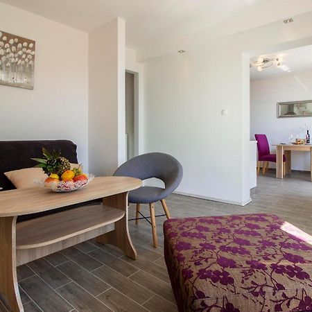 Hill Apartment With Private Pool Kucine Exterior photo