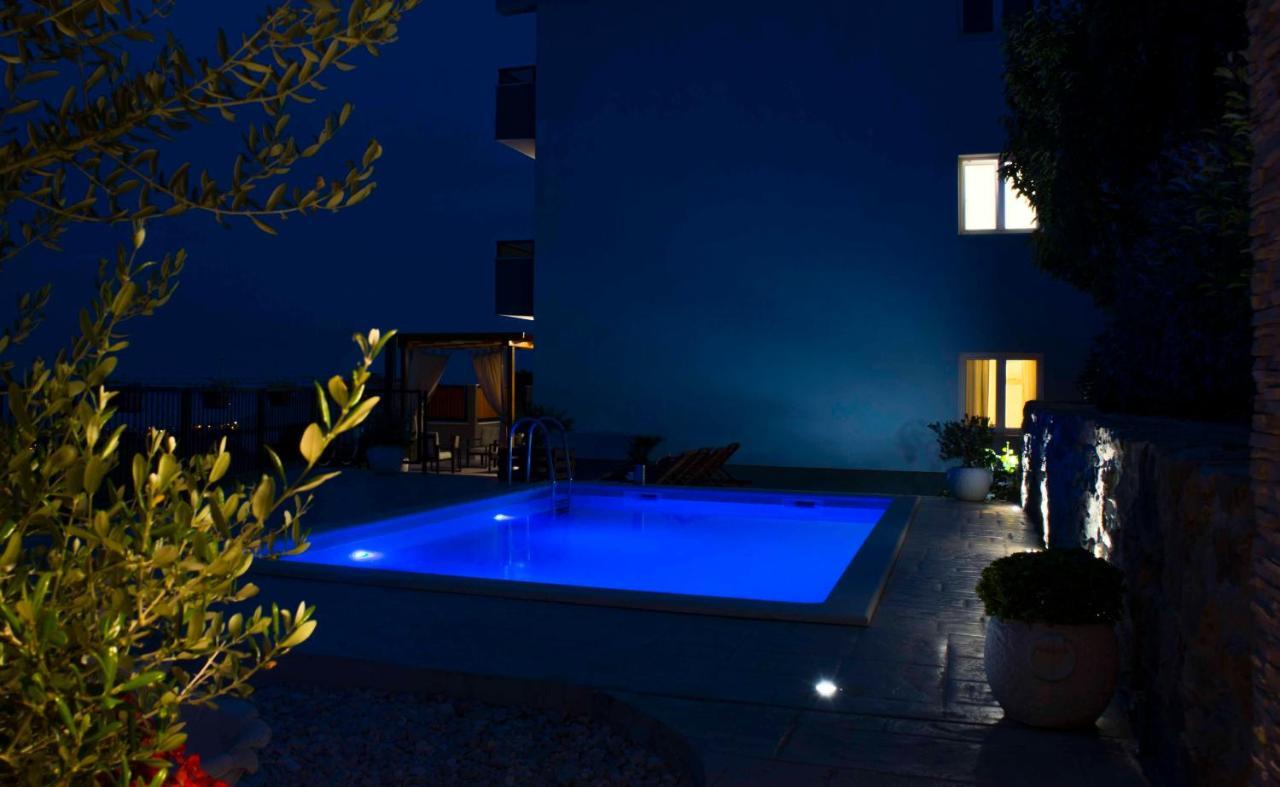 Hill Apartment With Private Pool Kucine Exterior photo